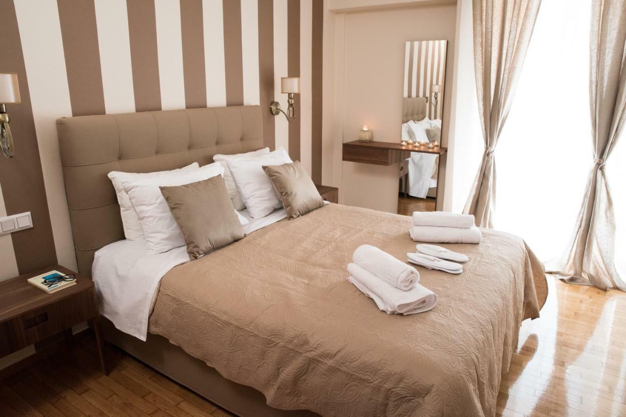 At.Thea Athens Boutique Apartments Bagian luar foto