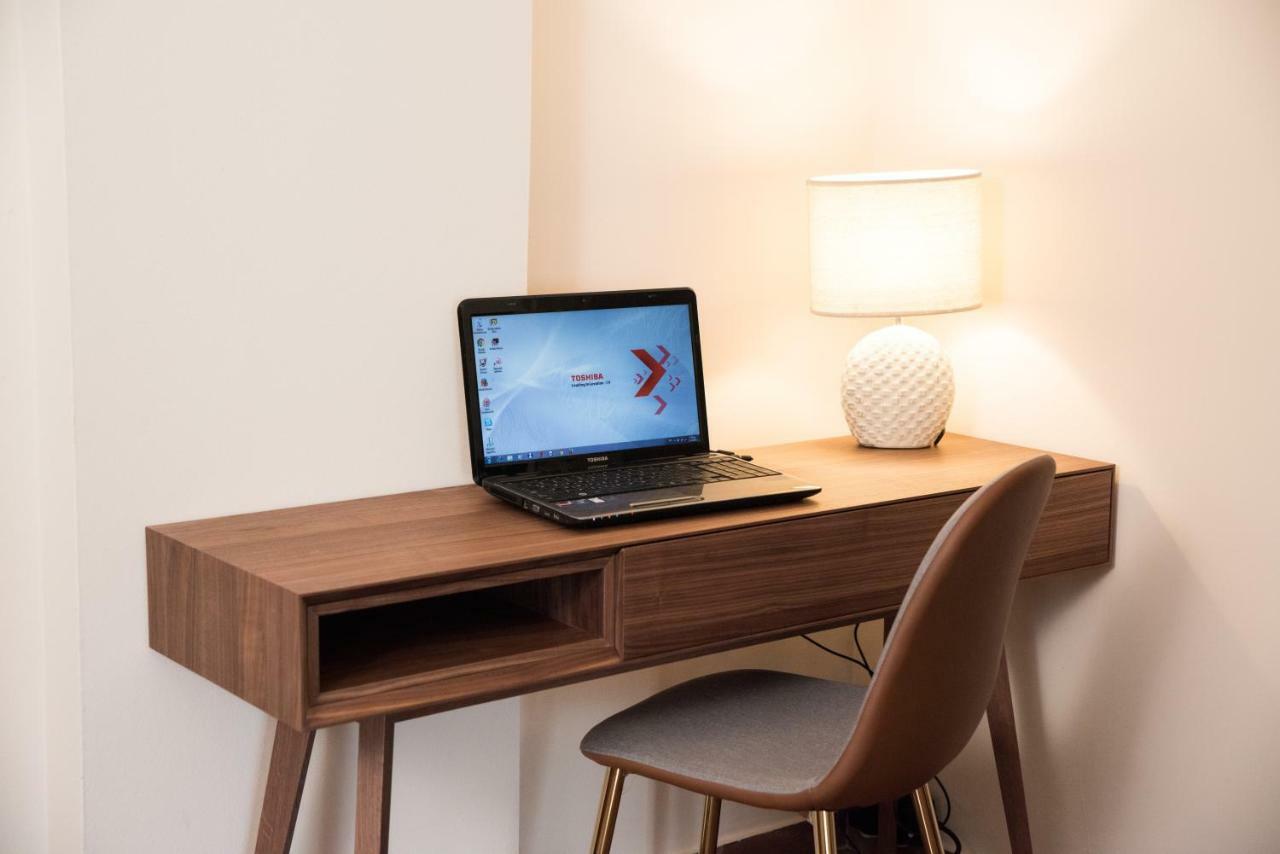 At.Thea Athens Boutique Apartments Bagian luar foto