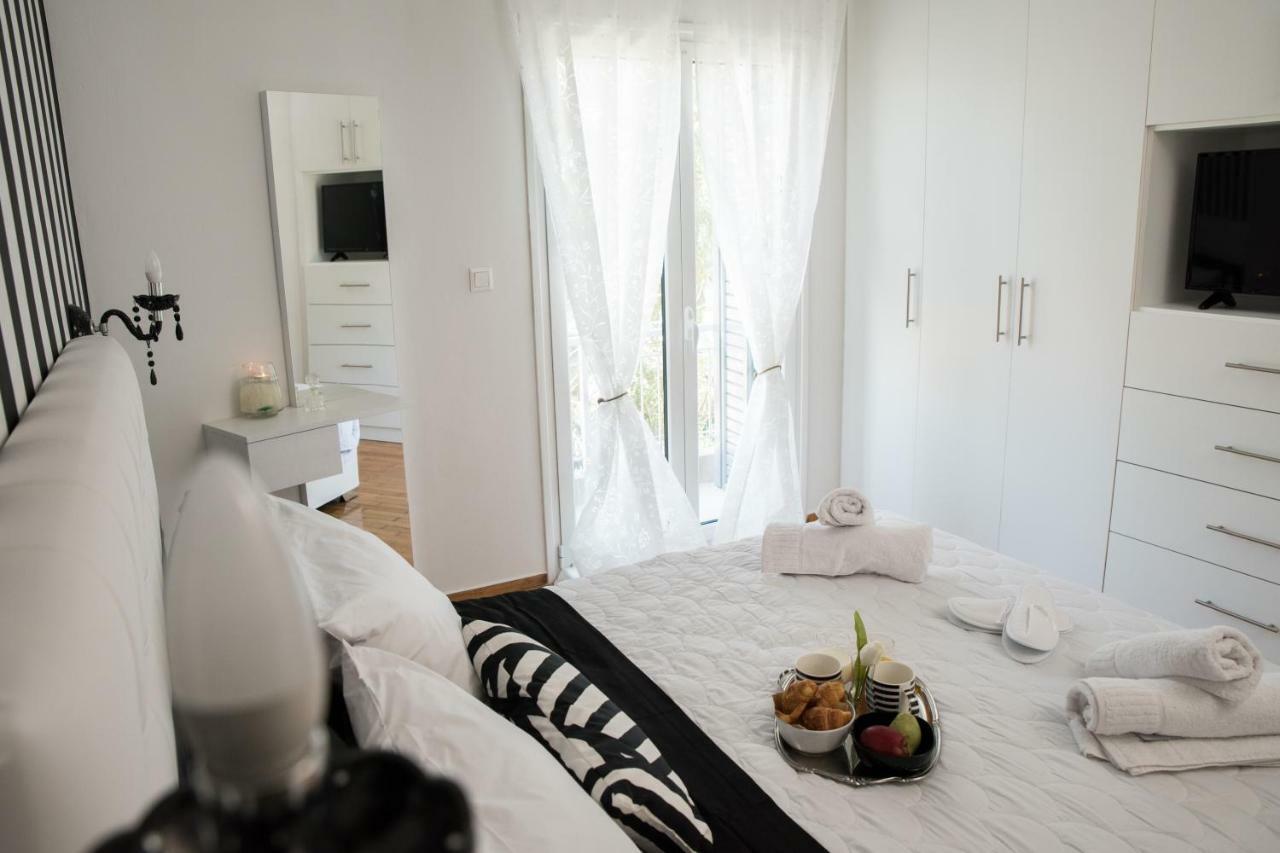 At.Thea Athens Boutique Apartments Bagian luar foto