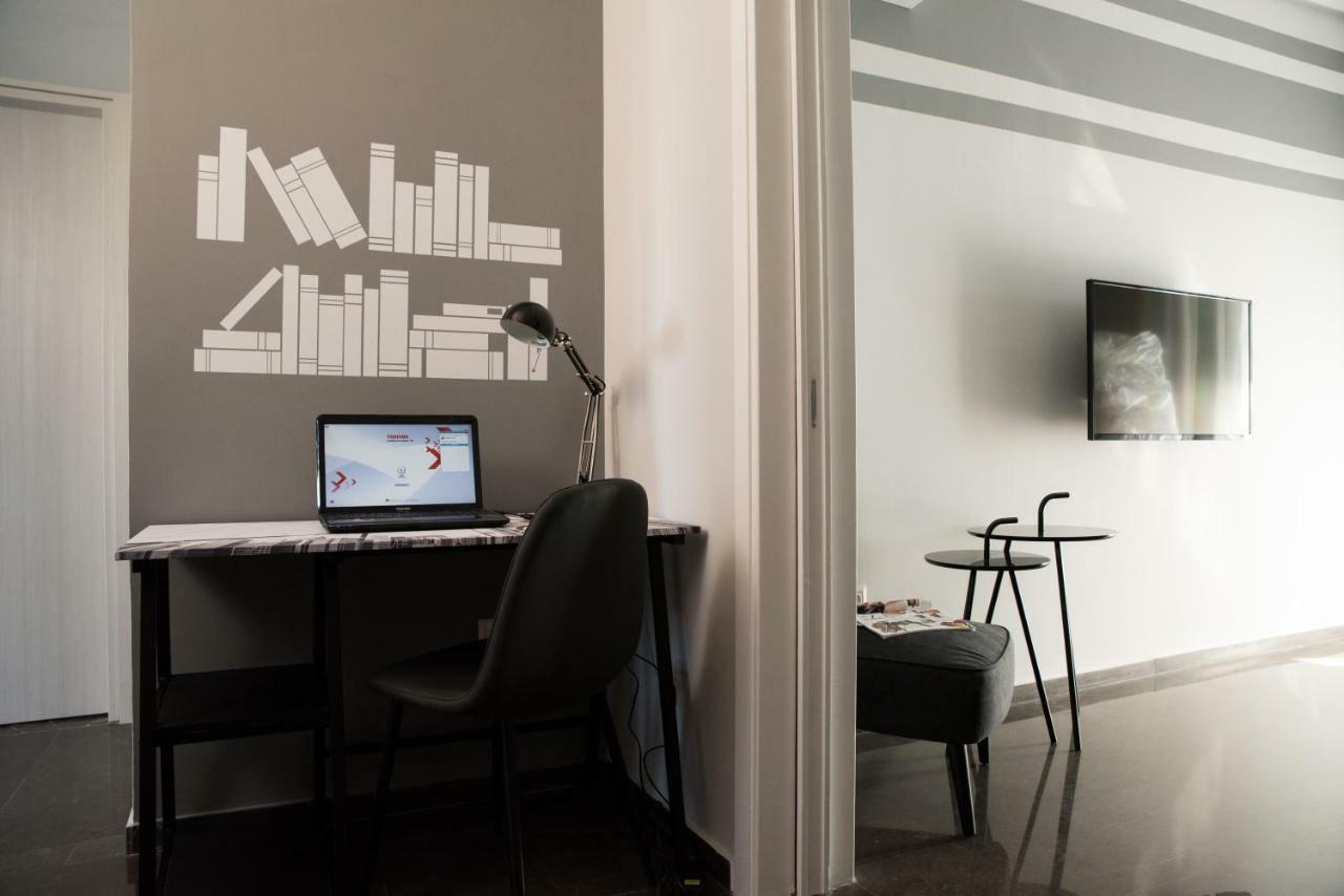At.Thea Athens Boutique Apartments Bagian luar foto