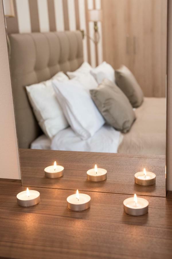 At.Thea Athens Boutique Apartments Bagian luar foto