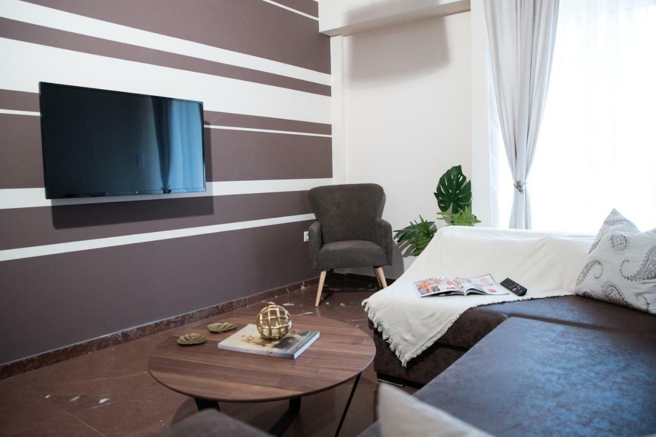 At.Thea Athens Boutique Apartments Bagian luar foto